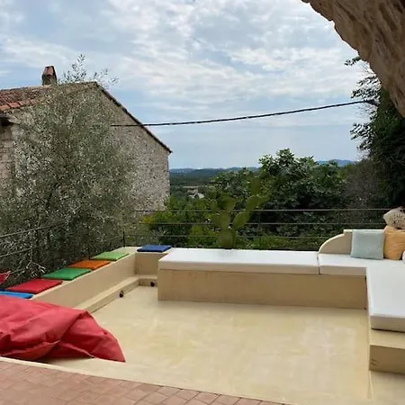 Casa De La Felicita Vezenobres