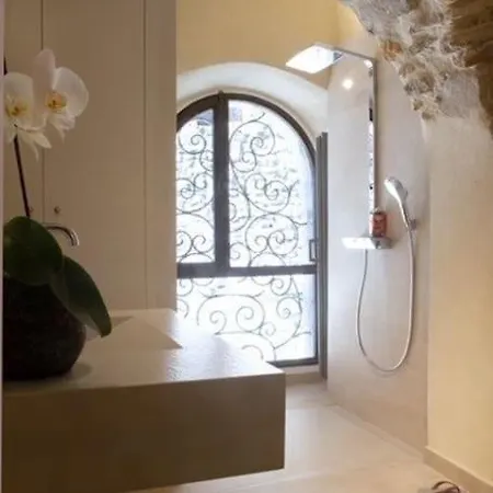 Casa De La Felicita * Vezenobres